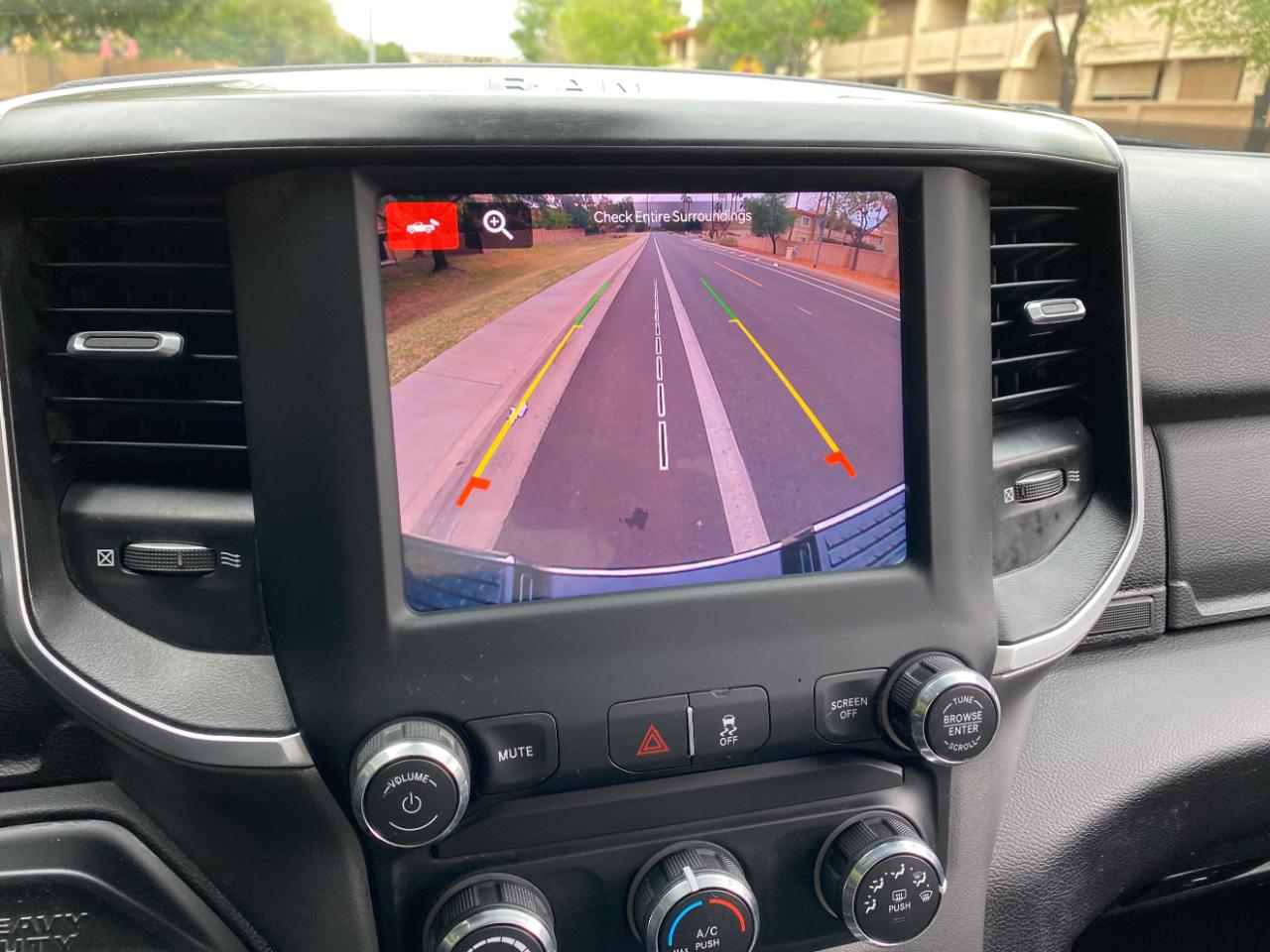 RAM 2500 Big Horn 4x4 Crew Cab 6'4" Box 2024