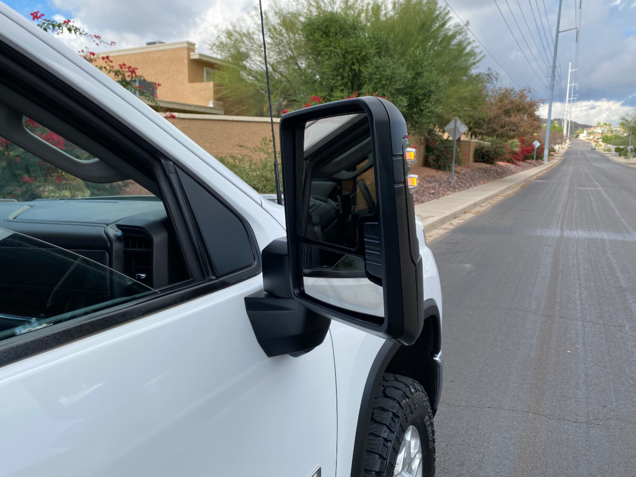 Chevrolet Silverado 2500HD 4WD Crew Cab 159" LT 2024