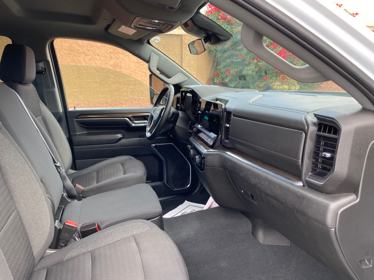 Chevrolet Silverado 2500HD 4WD Crew Cab 159" LT 2024