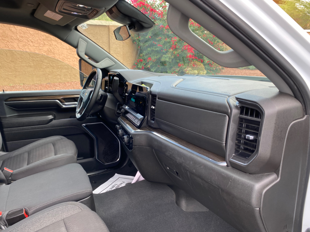 Chevrolet Silverado 2500HD 4WD Crew Cab 159" LT 2024