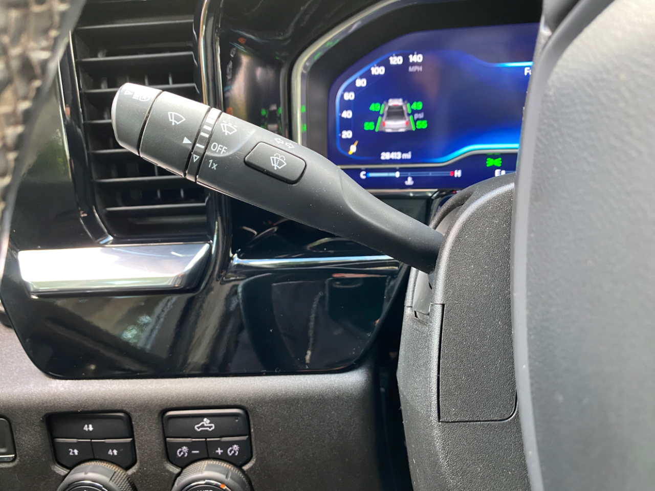 Chevrolet Silverado 2500HD 4WD Crew Cab 159" LT 2024