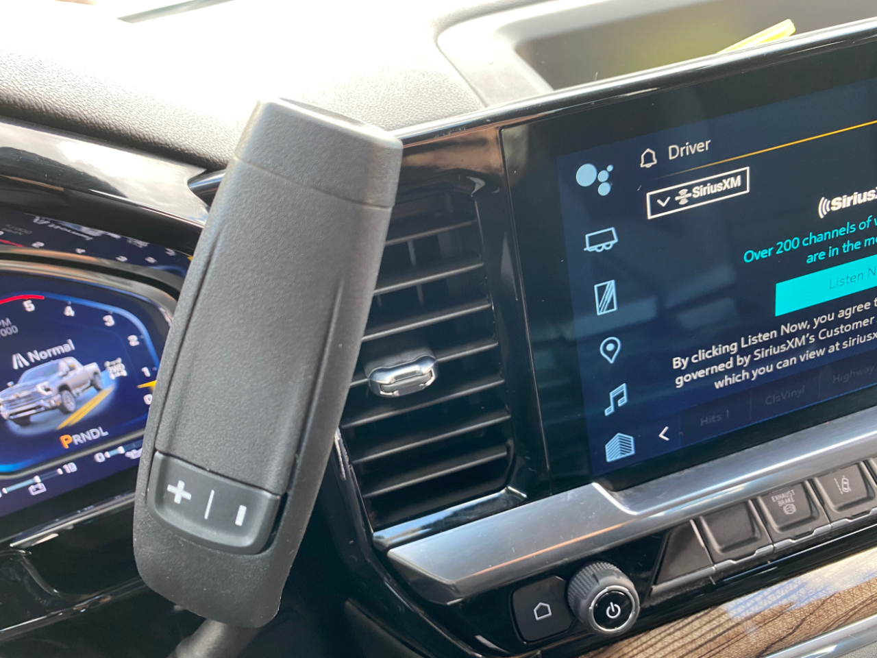 Chevrolet Silverado 2500HD 4WD Crew Cab 159" LT 2024