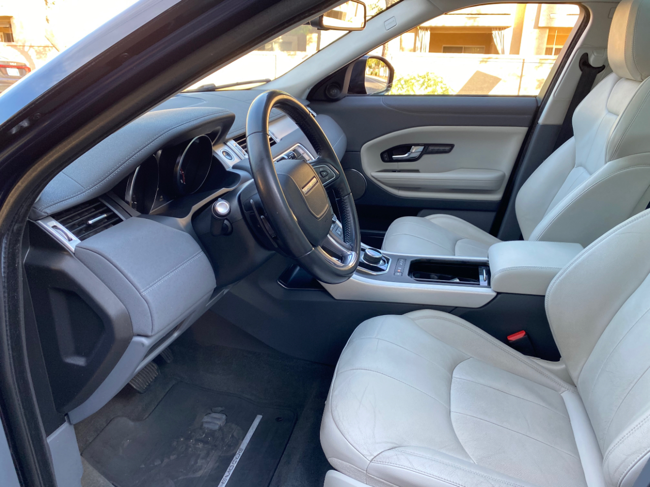 Land Rover Range Rover Evoque 5 Door SE Premium 2018