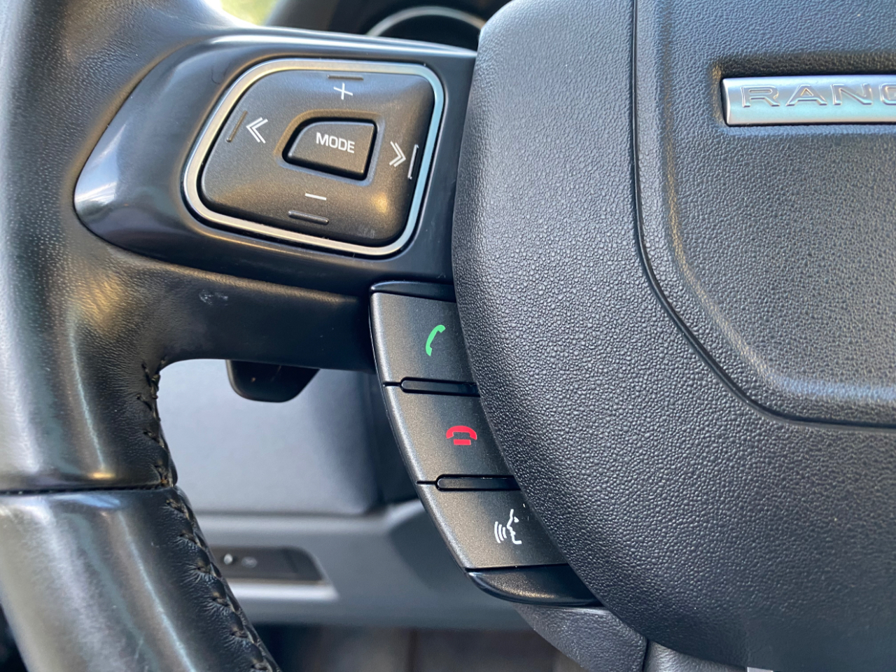 Land Rover Range Rover Evoque 5 Door SE Premium 2018