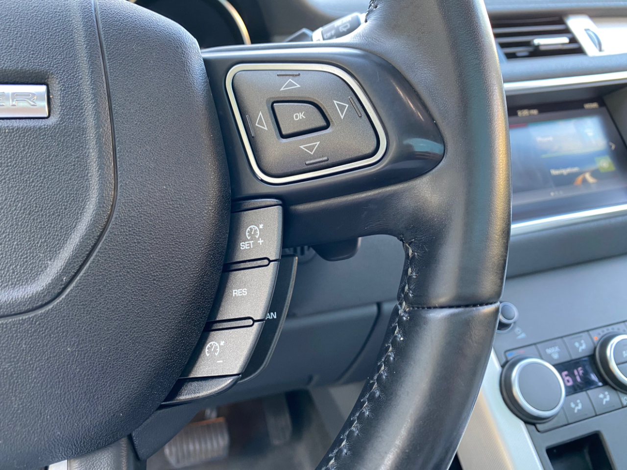 Land Rover Range Rover Evoque 5 Door SE Premium 2018