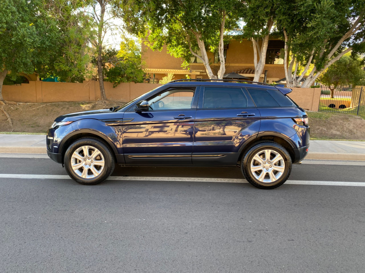 Land Rover Range Rover Evoque 5 Door SE Premium 2018