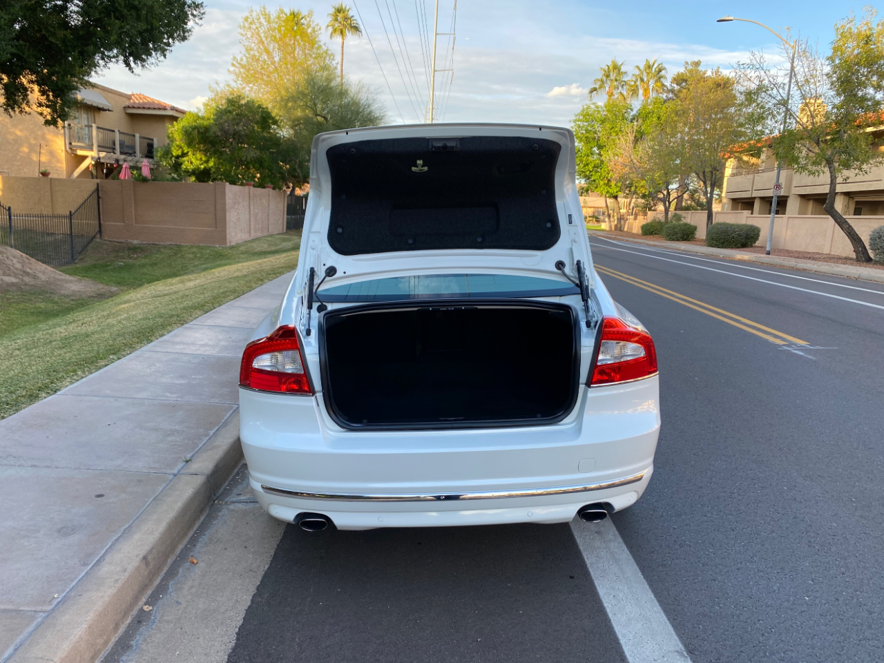 Volvo S80 4dr Sdn T5 Drive-E Platinum FWD 2015