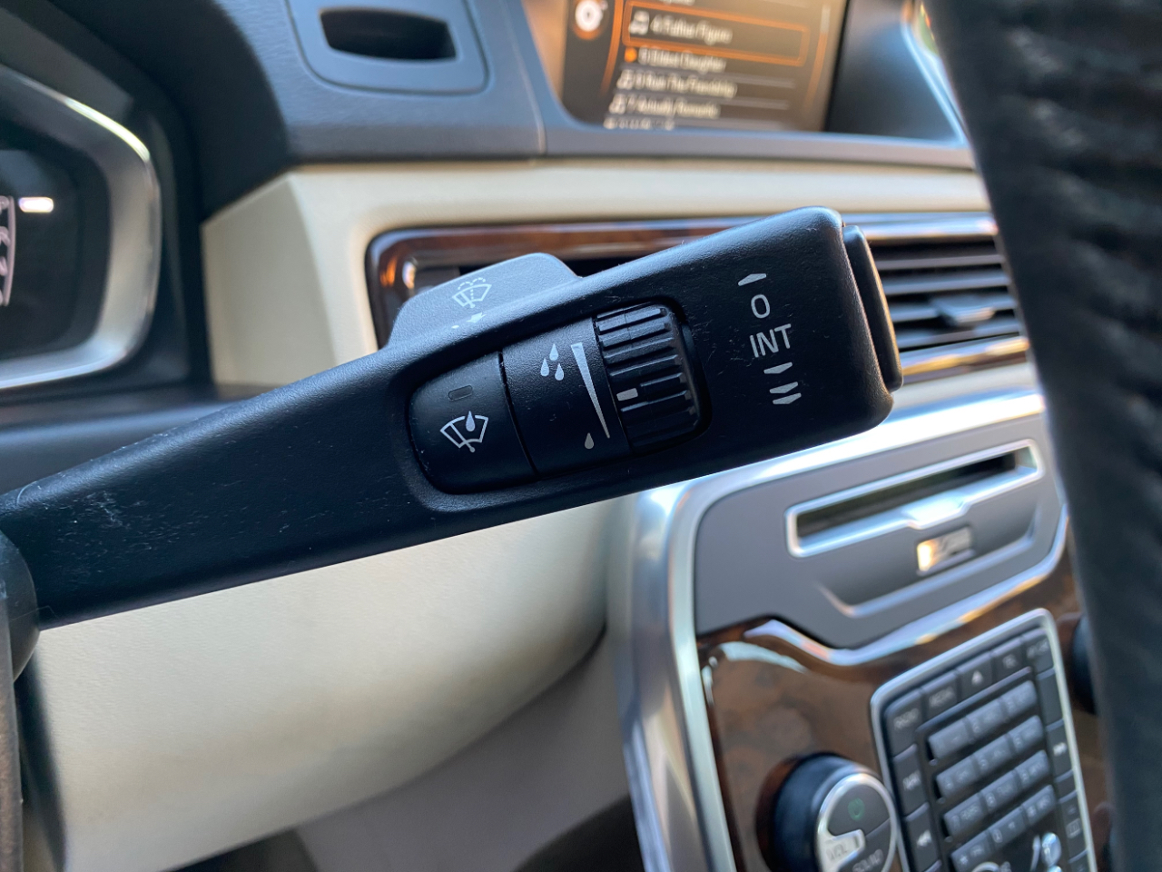 Volvo S80 4dr Sdn T5 Drive-E Platinum FWD 2015