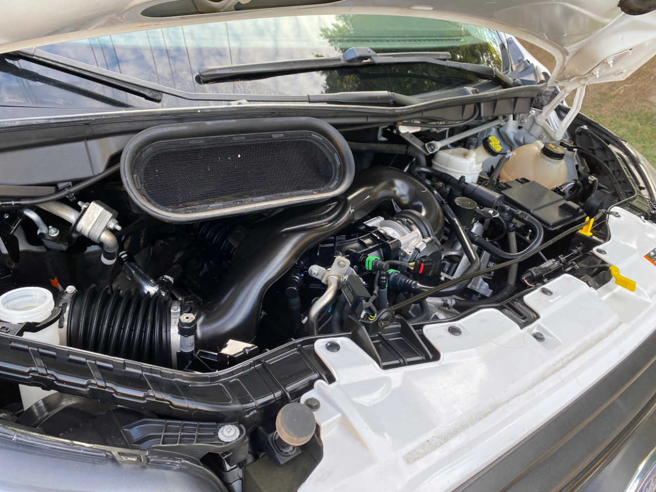 Ford Transit Cargo Van T-250 130" Med Rf 9070 GVWR RWD 2020