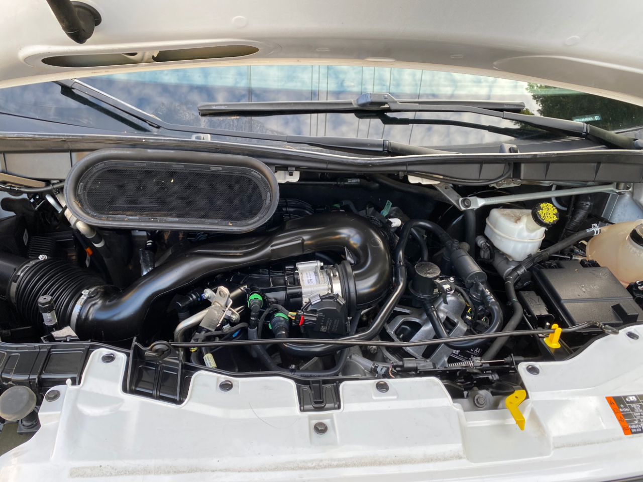 Ford Transit Cargo Van T-250 130" Med Rf 9070 GVWR RWD 2020