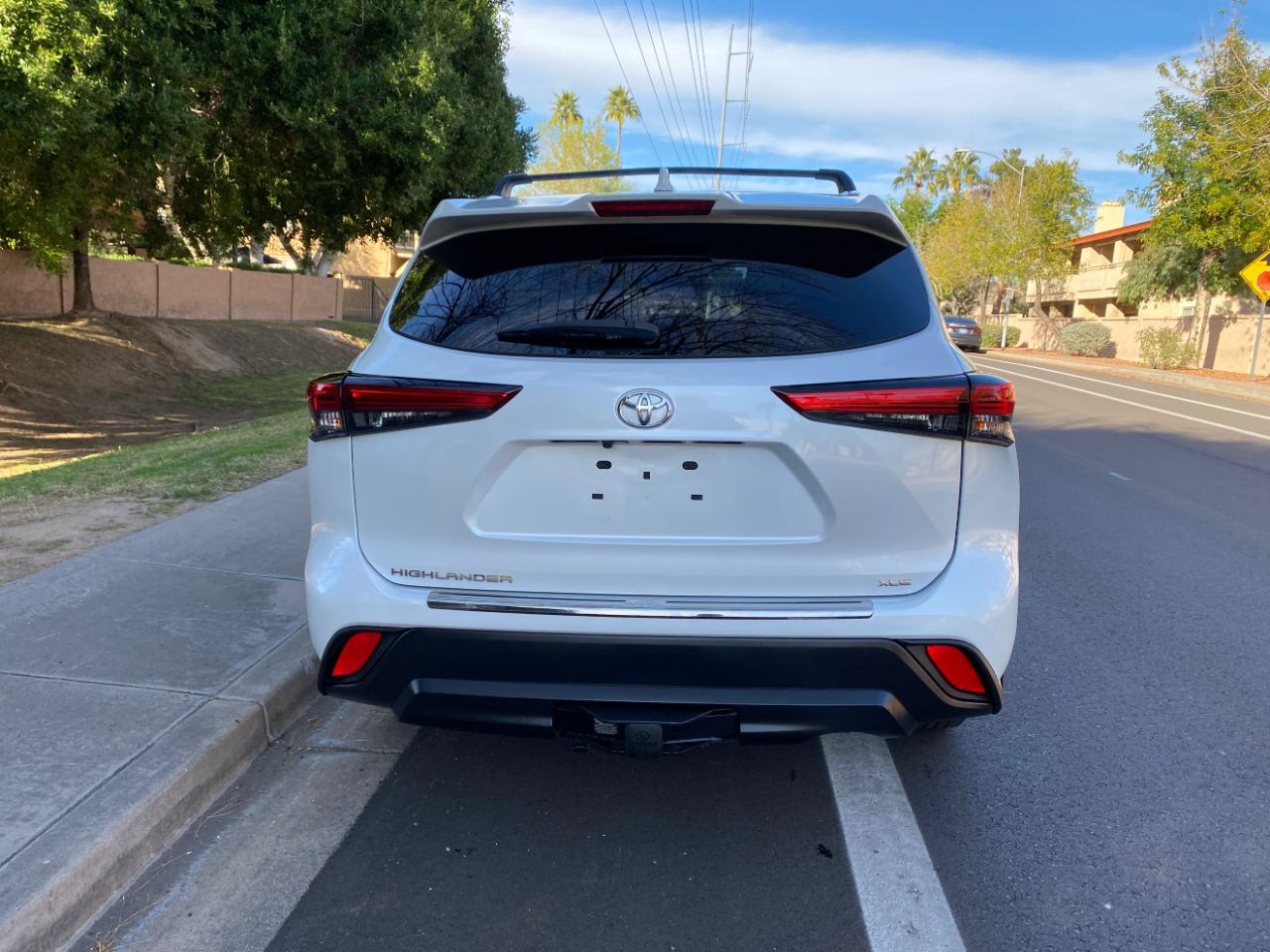 Toyota Highlander XLE FWD (Natl) 2022