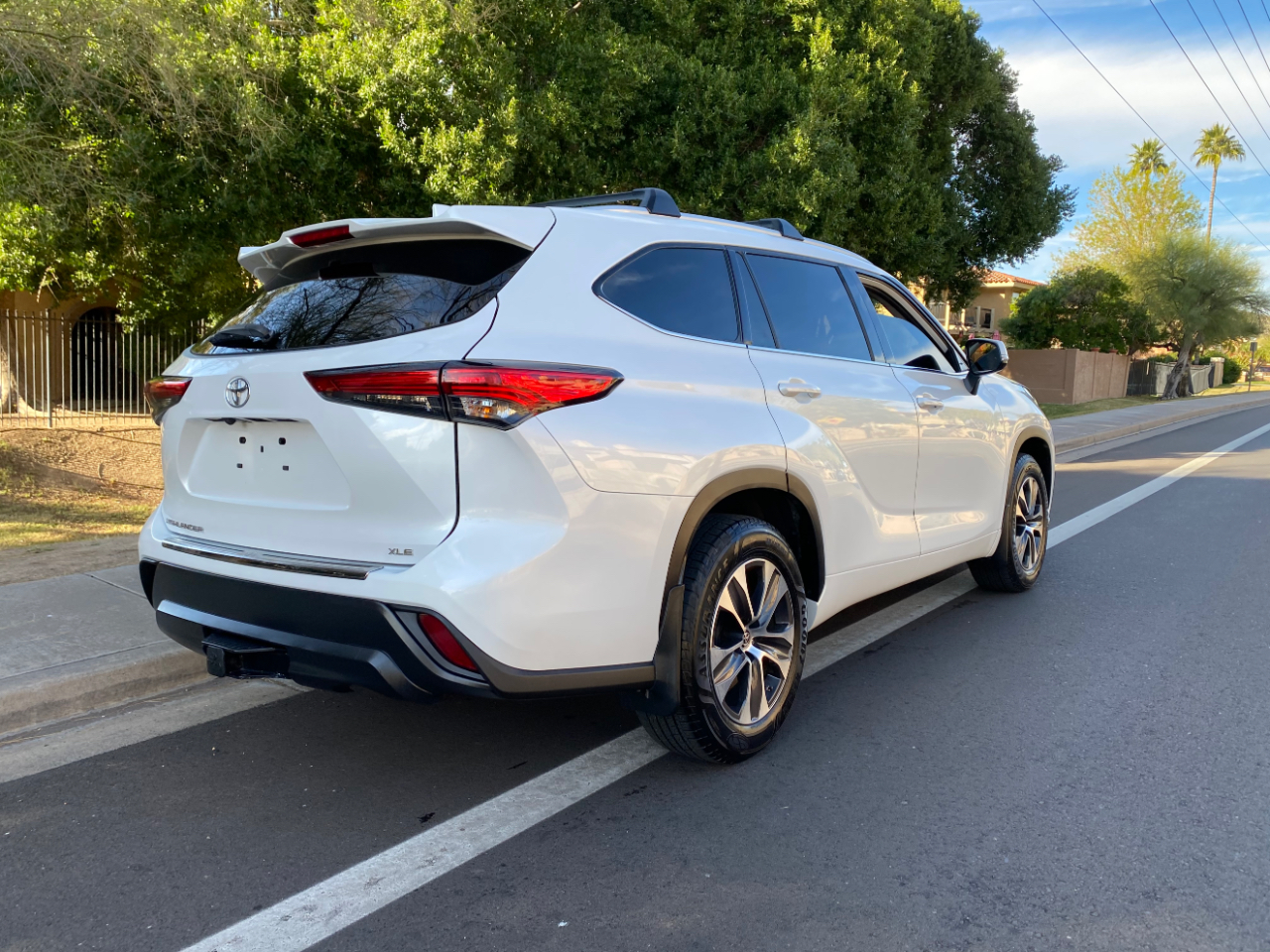 Toyota Highlander XLE FWD (Natl) 2022