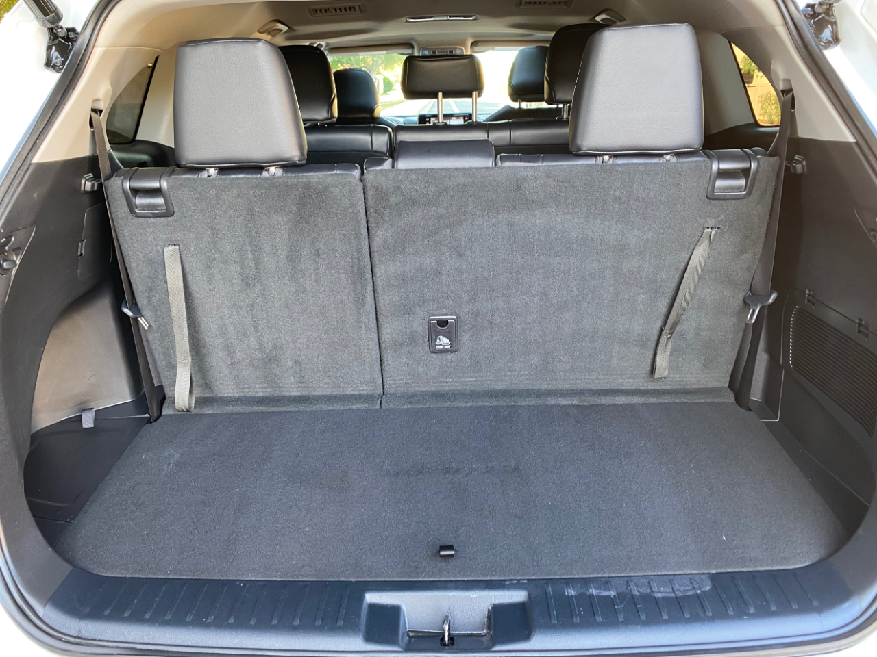 Toyota Highlander XLE FWD (Natl) 2022