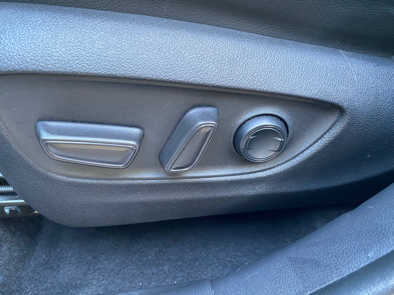 Toyota Highlander XLE FWD (Natl) 2022