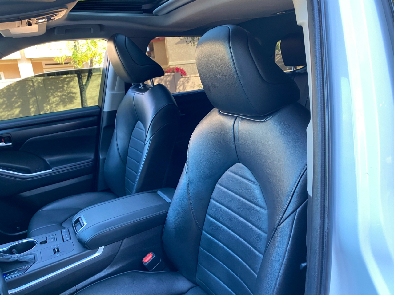 Toyota Highlander XLE FWD (Natl) 2022