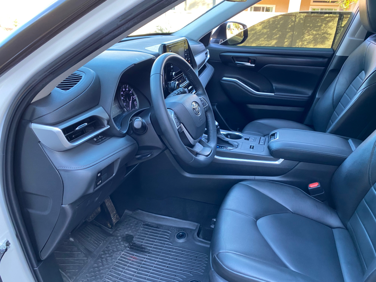 Toyota Highlander XLE FWD (Natl) 2022