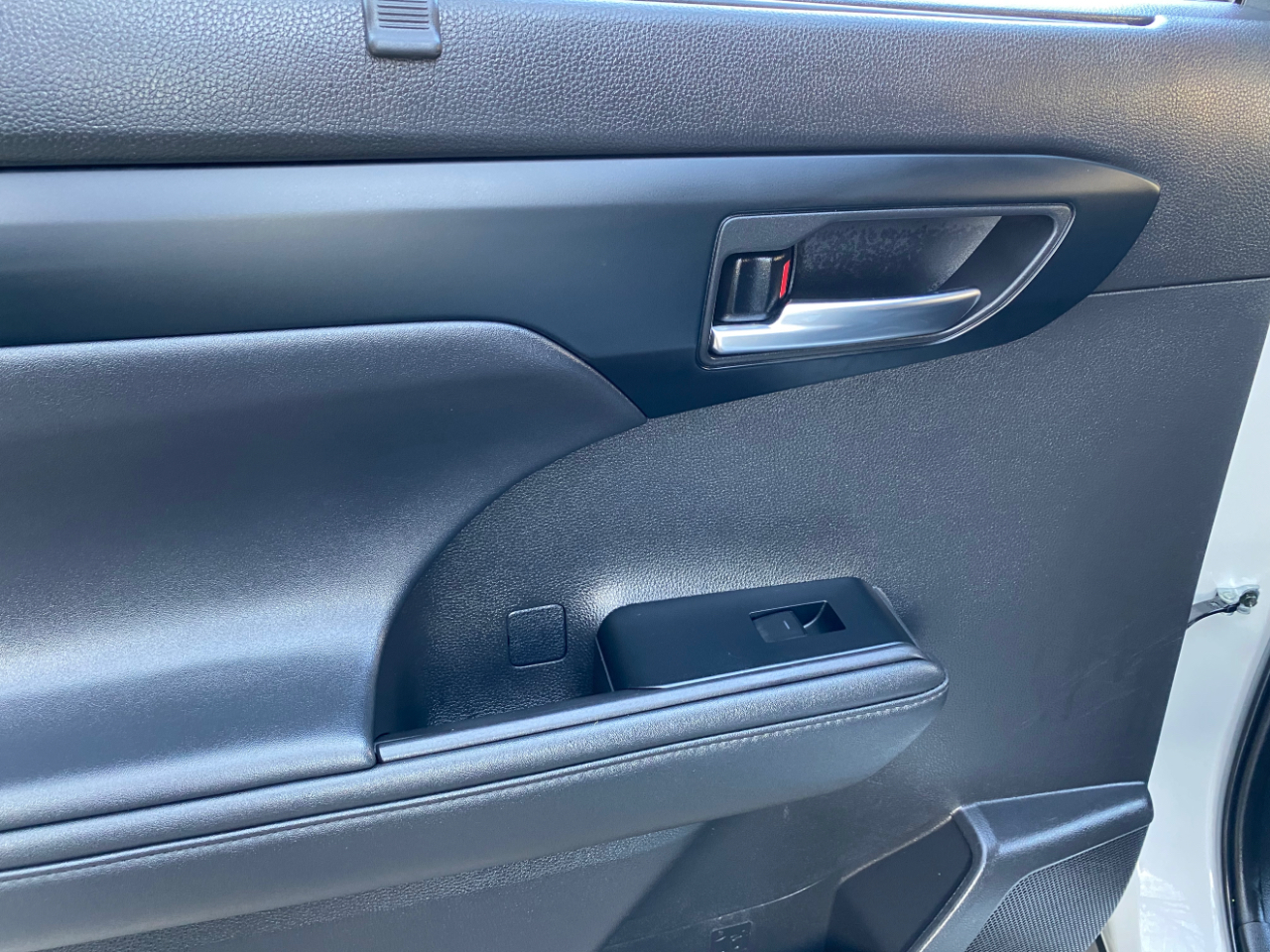 Toyota Highlander XLE FWD (Natl) 2022