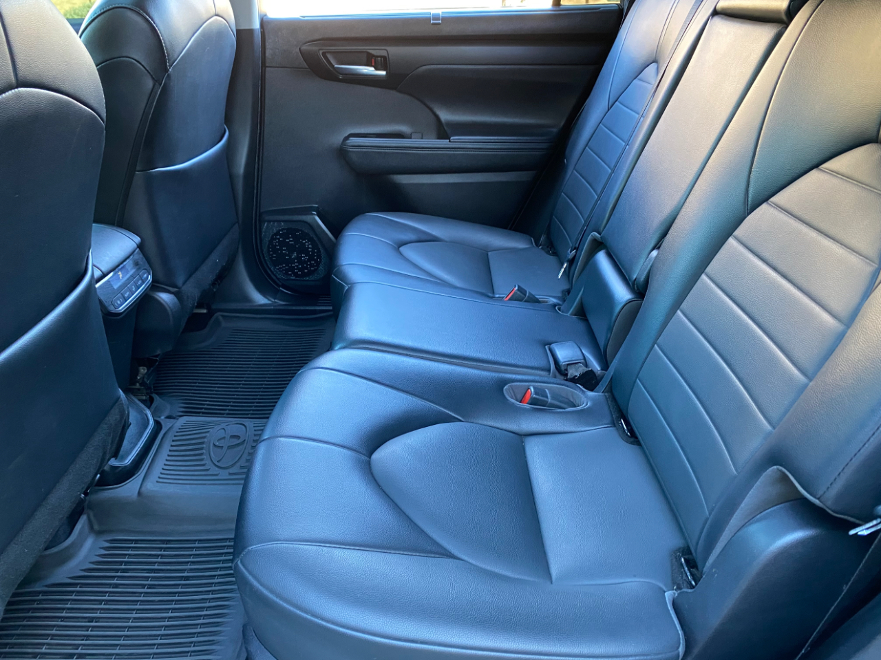 Toyota Highlander XLE FWD (Natl) 2022