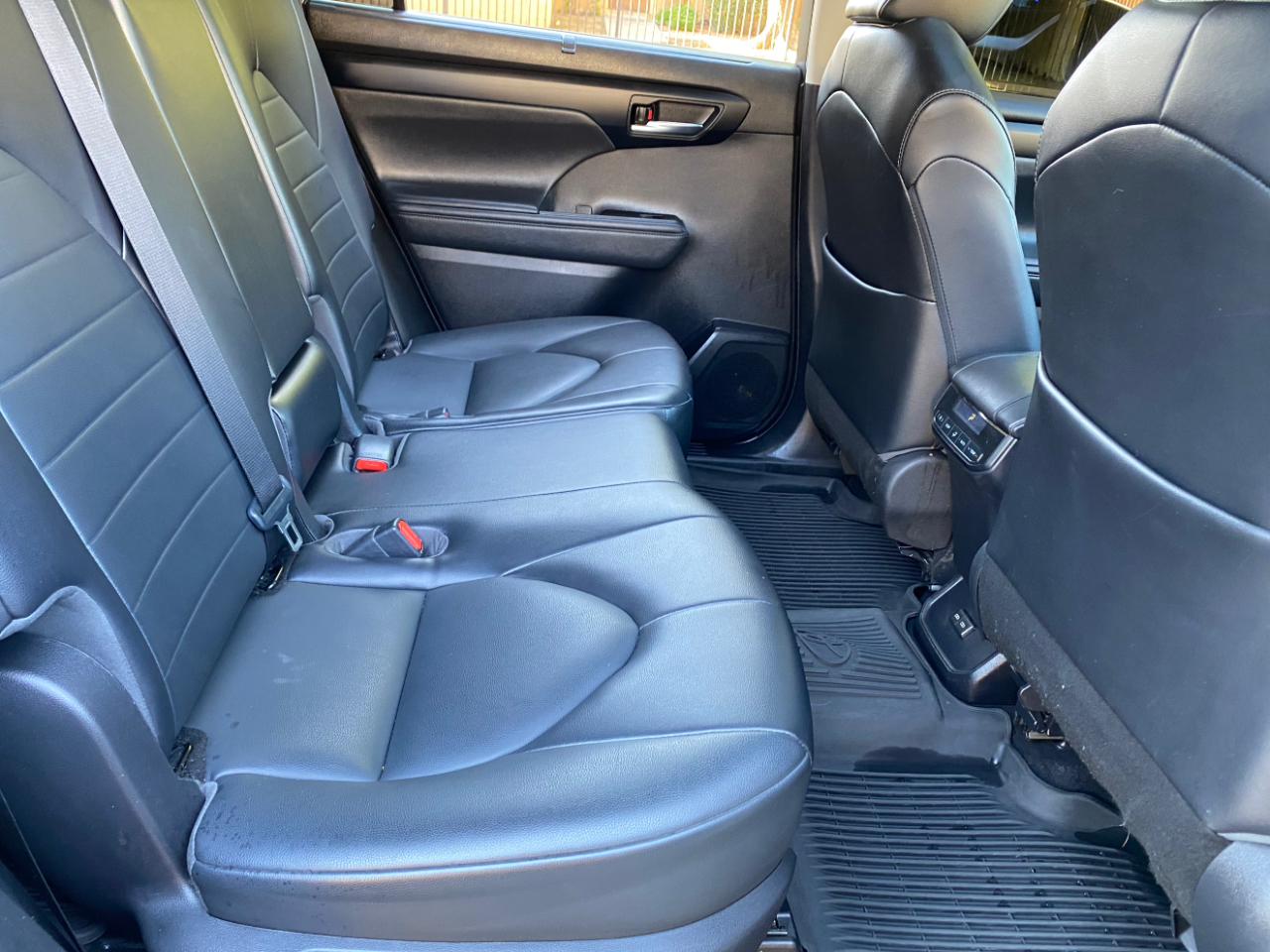 Toyota Highlander XLE FWD (Natl) 2022