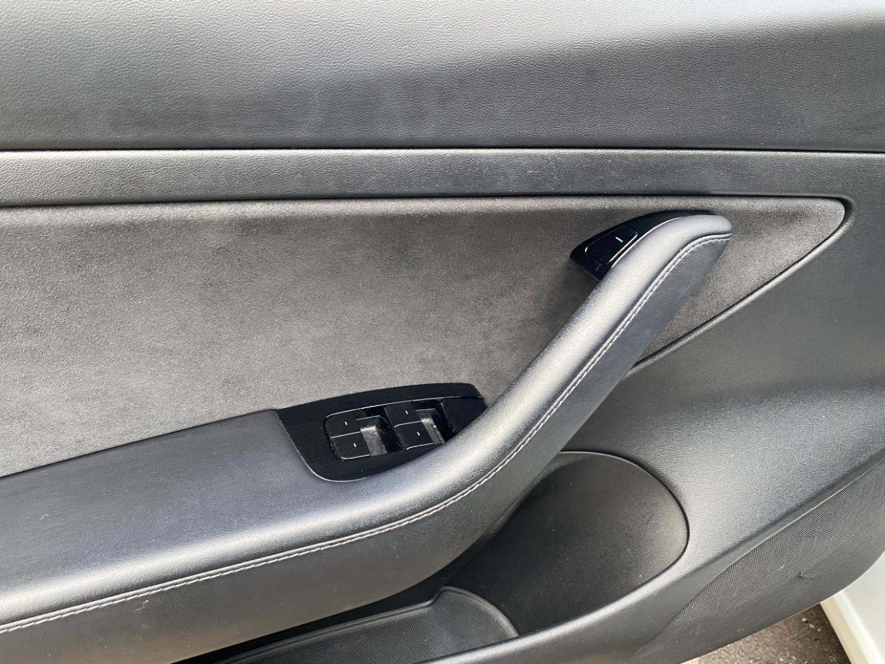 Tesla Model 3 Standard Range RWD 2020