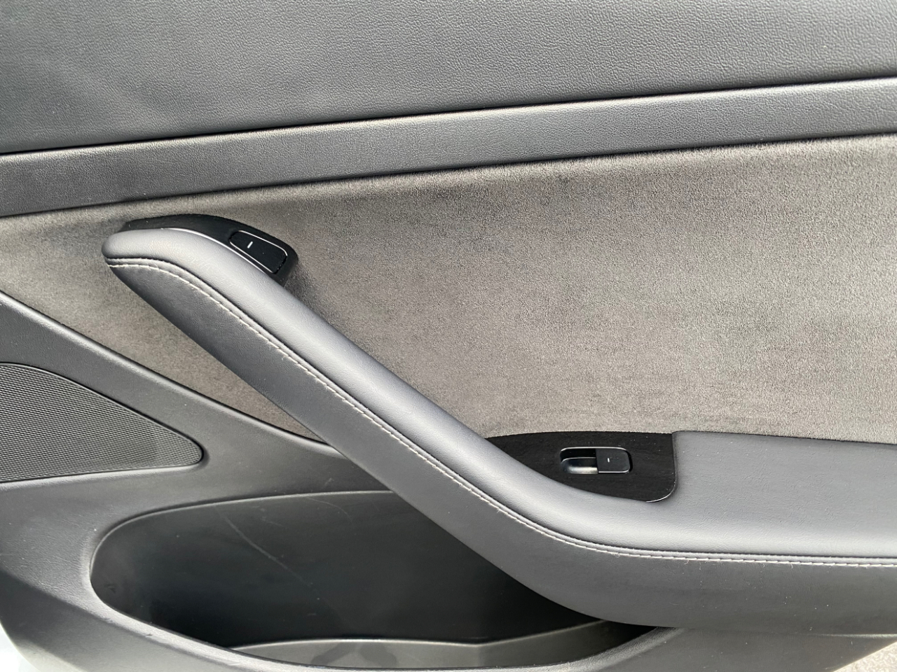 Tesla Model 3 Standard Range RWD 2020