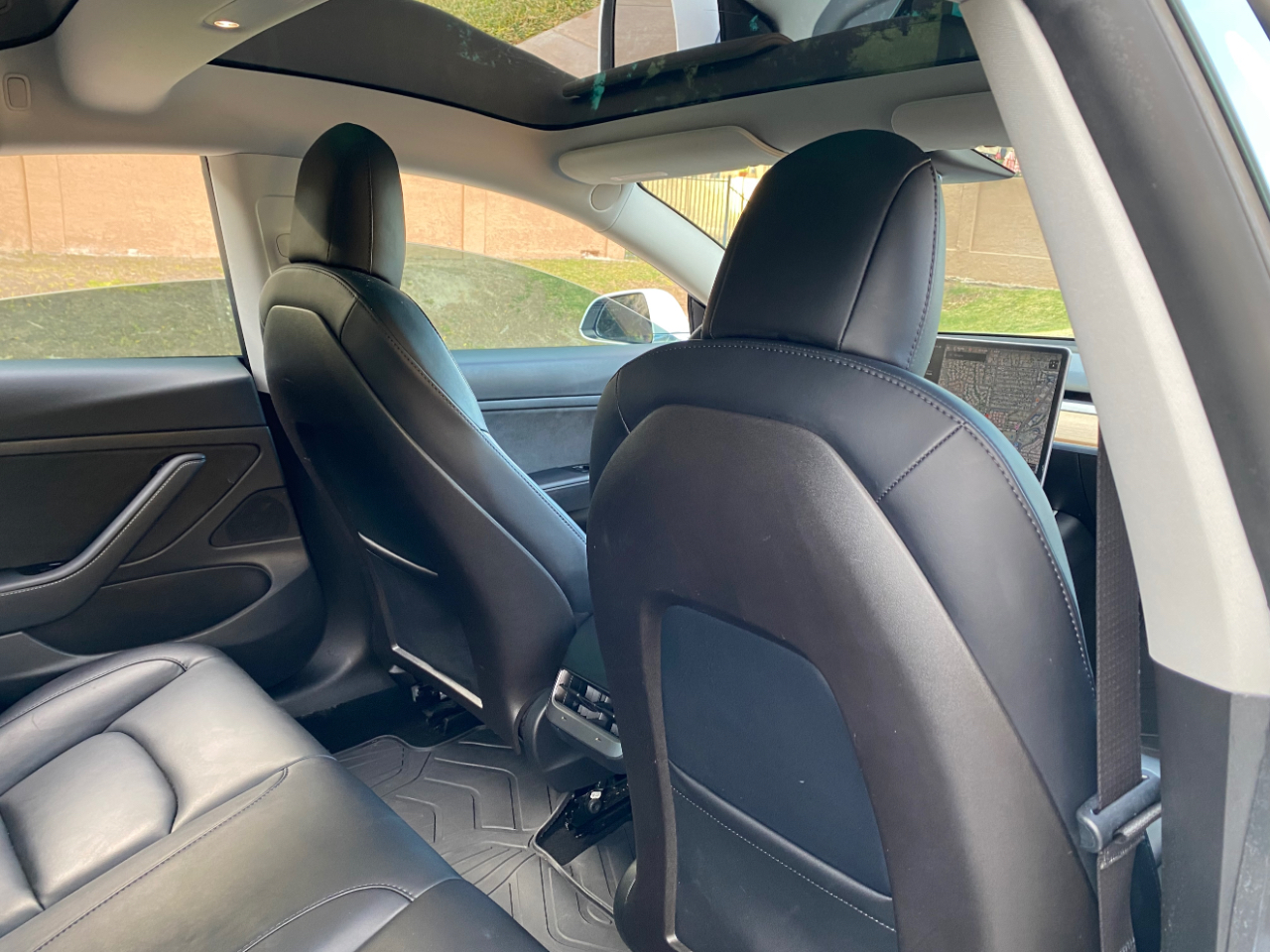 Tesla Model 3 Standard Range RWD 2020