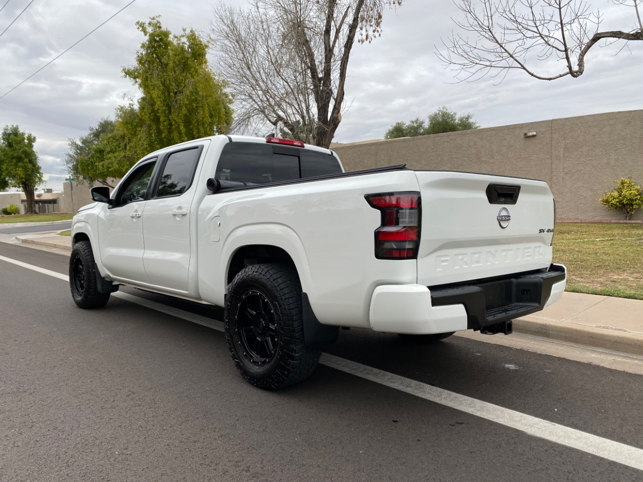 Nissan Frontier Crew Cab 4x4 SV Auto 2024