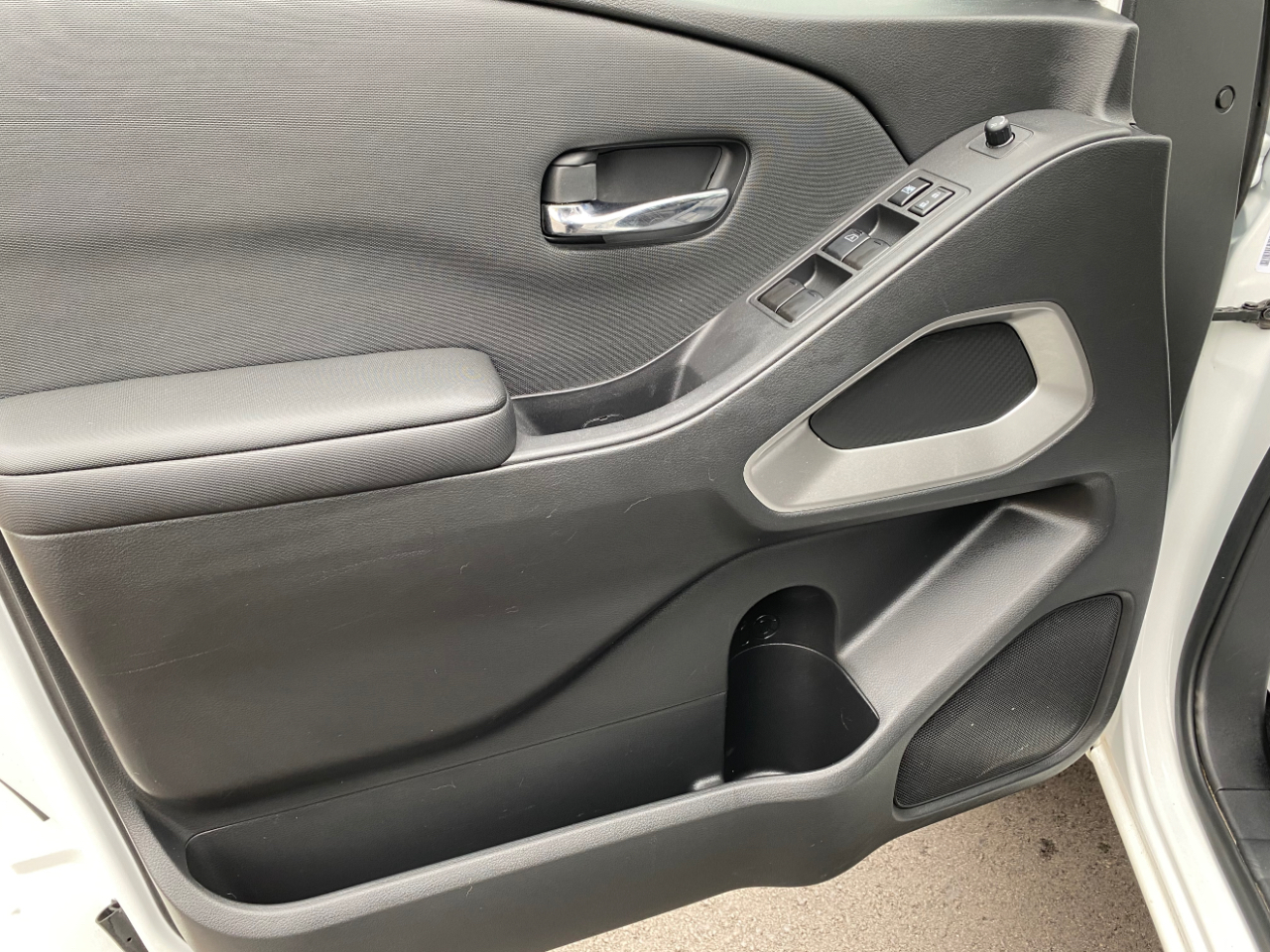 Nissan Frontier Crew Cab 4x4 SV Auto 2024