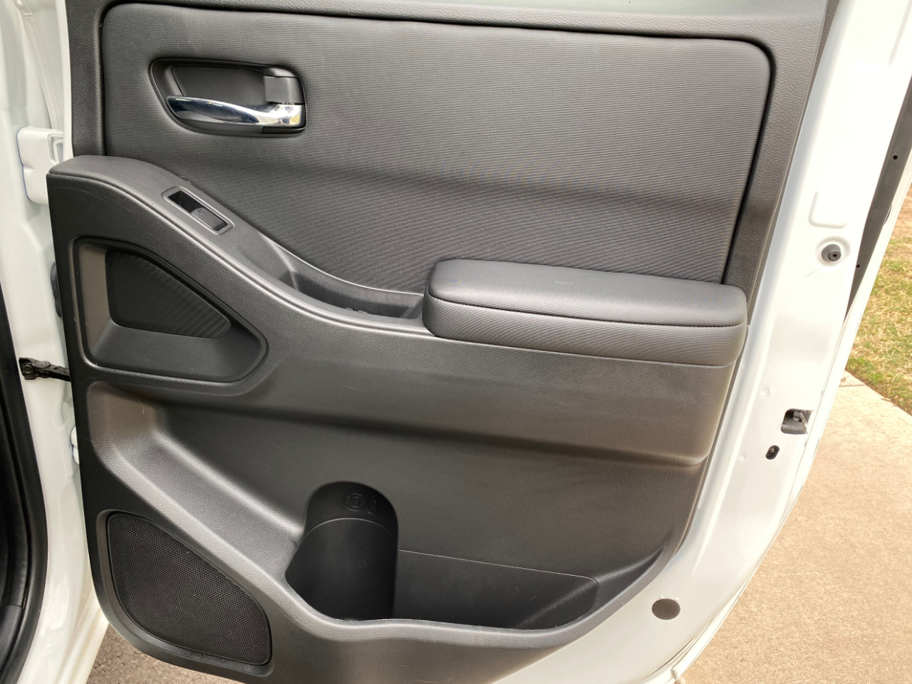 Nissan Frontier Crew Cab 4x4 SV Auto 2024