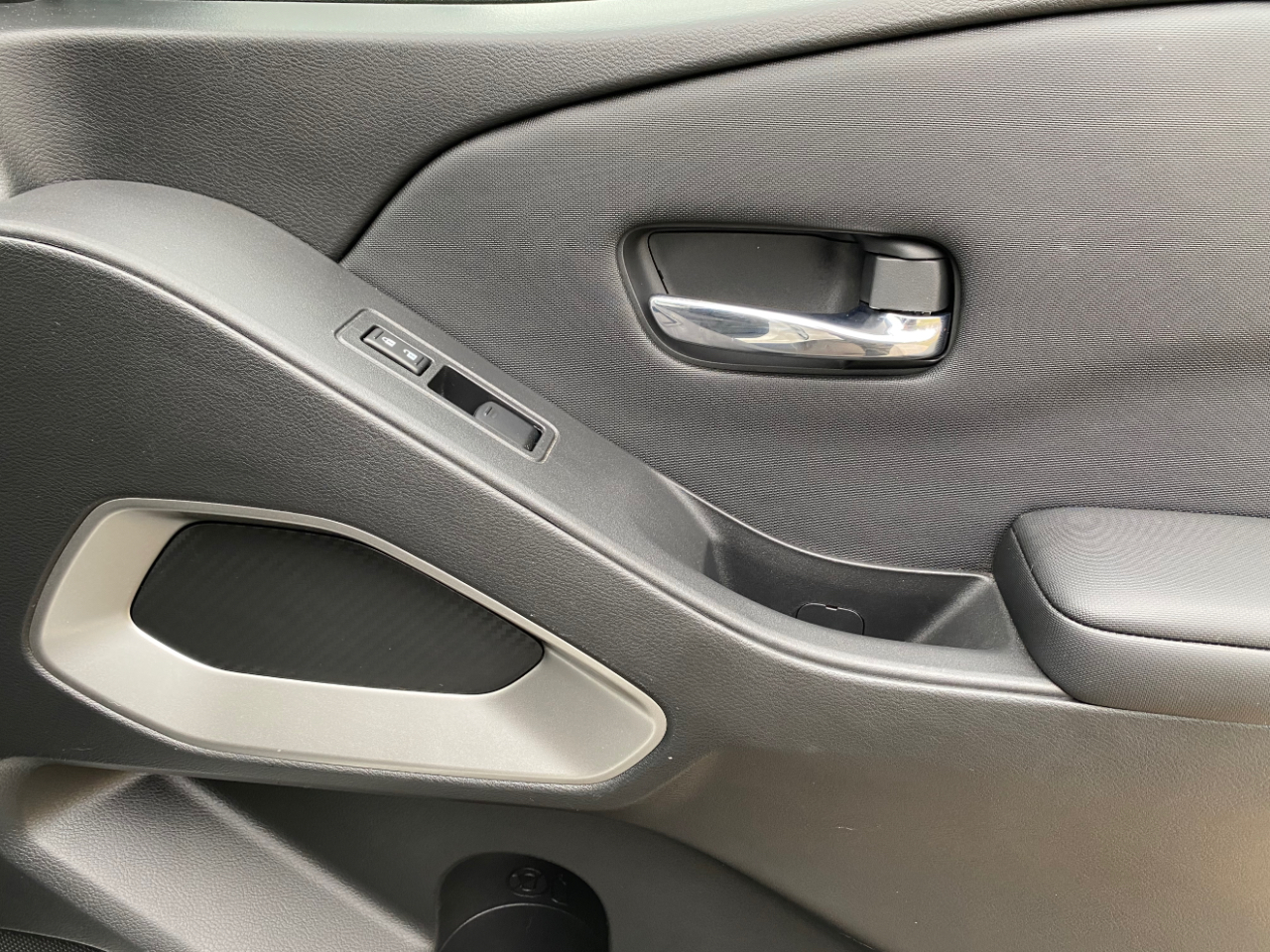 Nissan Frontier Crew Cab 4x4 SV Auto 2024