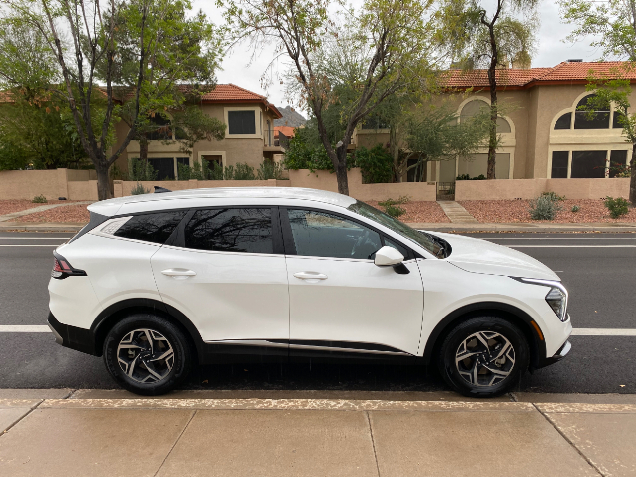 Kia Sportage LX FWD 2024