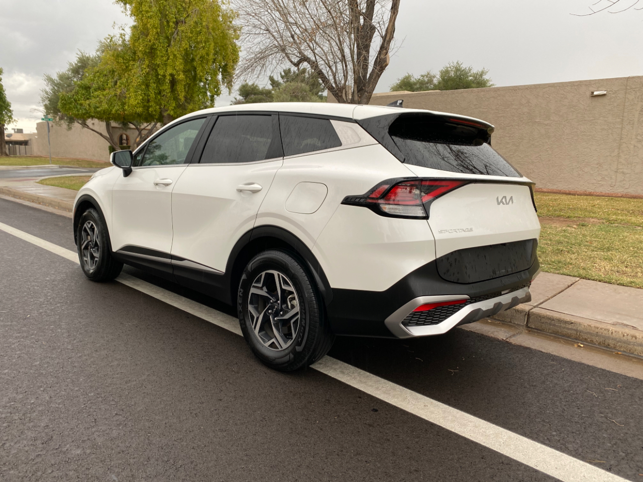 Kia Sportage LX FWD 2024