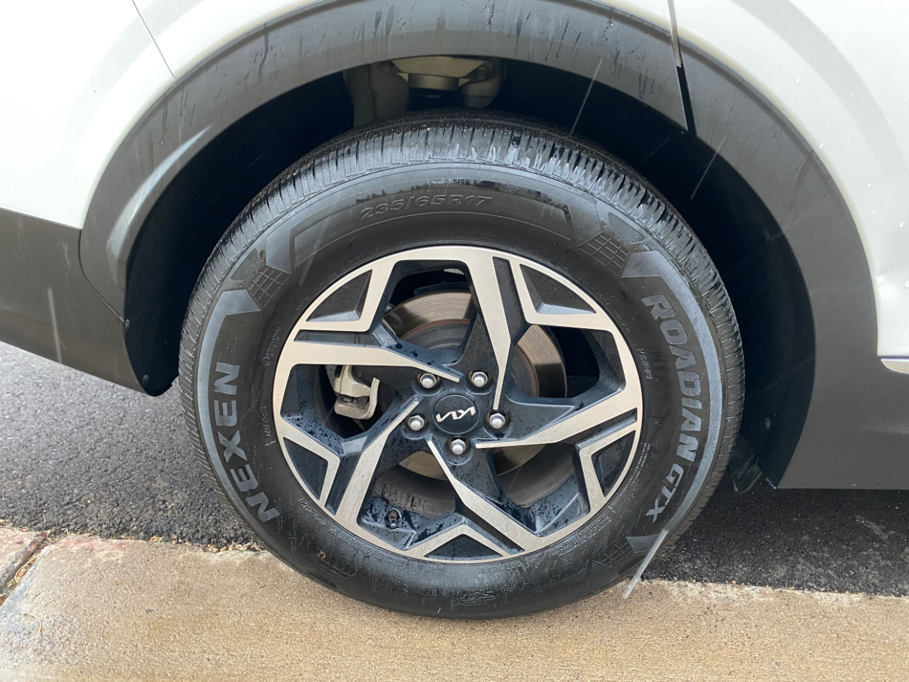 Kia Sportage LX FWD 2024