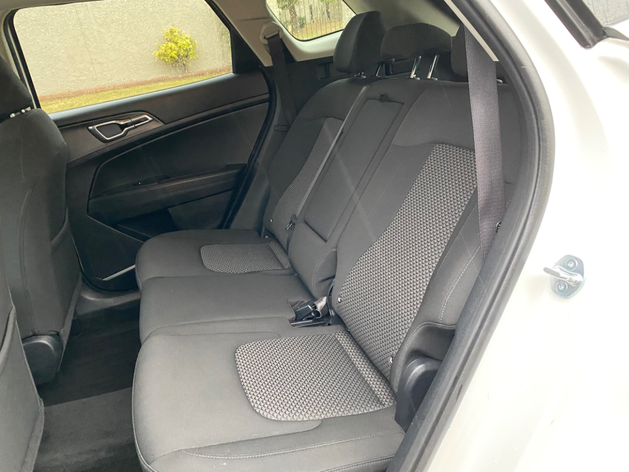 Kia Sportage LX FWD 2024