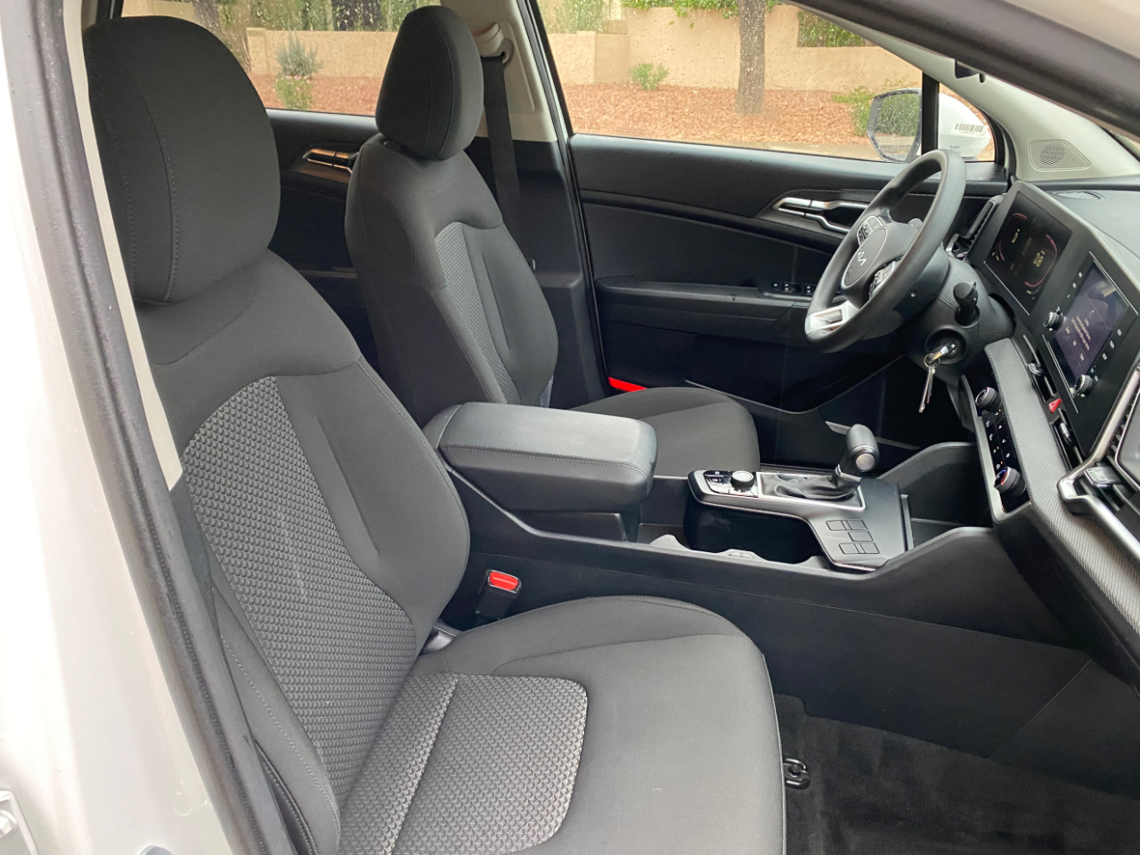 Kia Sportage LX FWD 2024