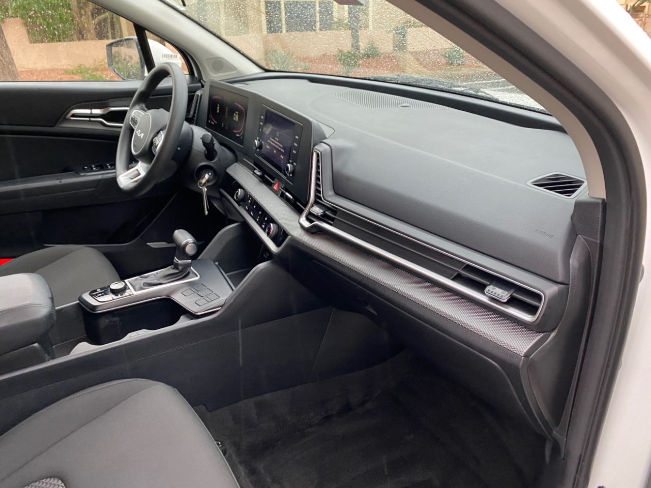 Kia Sportage LX FWD 2024