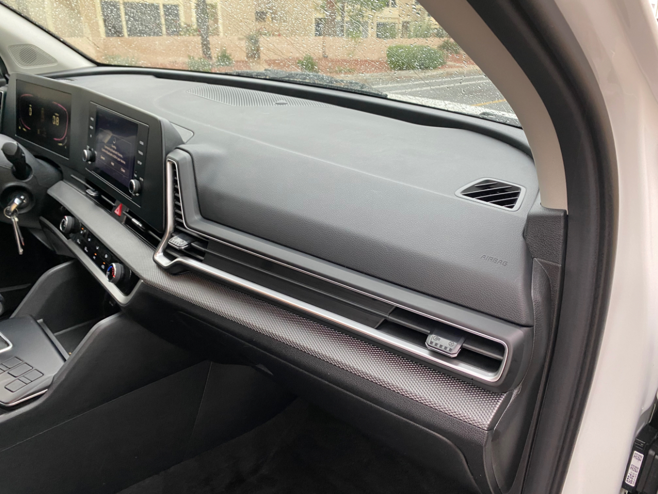 Kia Sportage LX FWD 2024