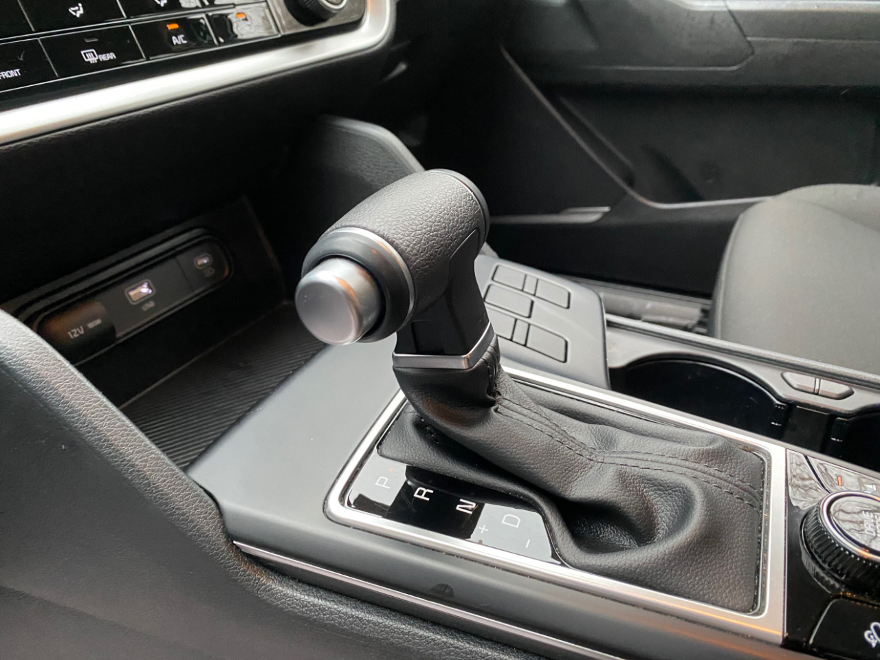 Kia Sportage LX FWD 2024