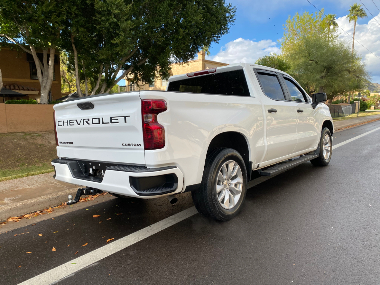 Chevrolet Silverado 1500 2WD Crew Cab 147" Custom 2024
