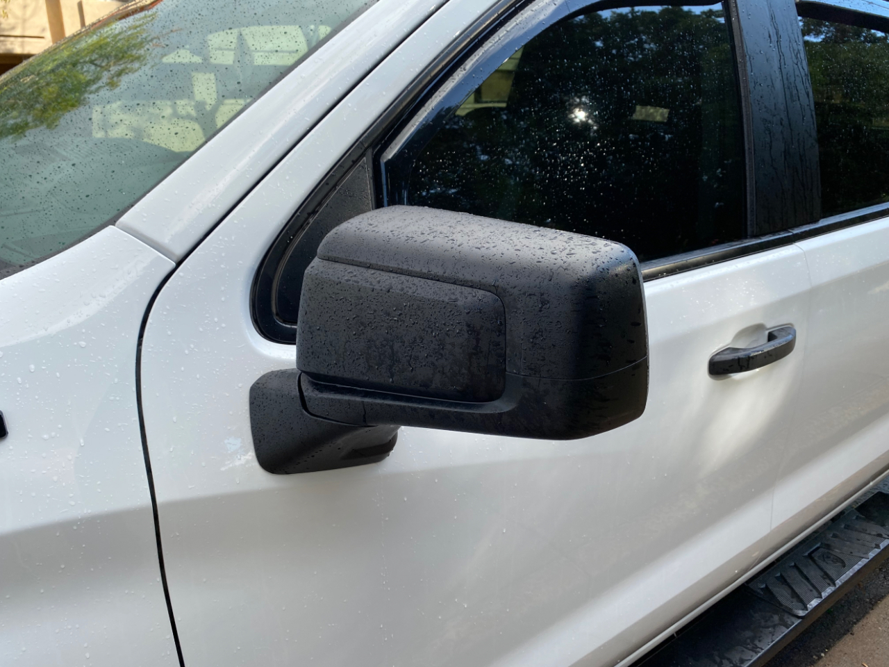 Chevrolet Silverado 1500 2WD Crew Cab 147" Custom 2024