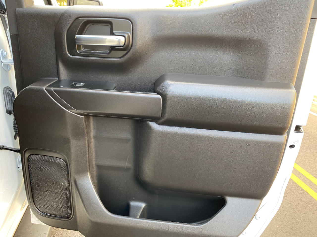 Chevrolet Silverado 1500 2WD Crew Cab 147" Custom 2024