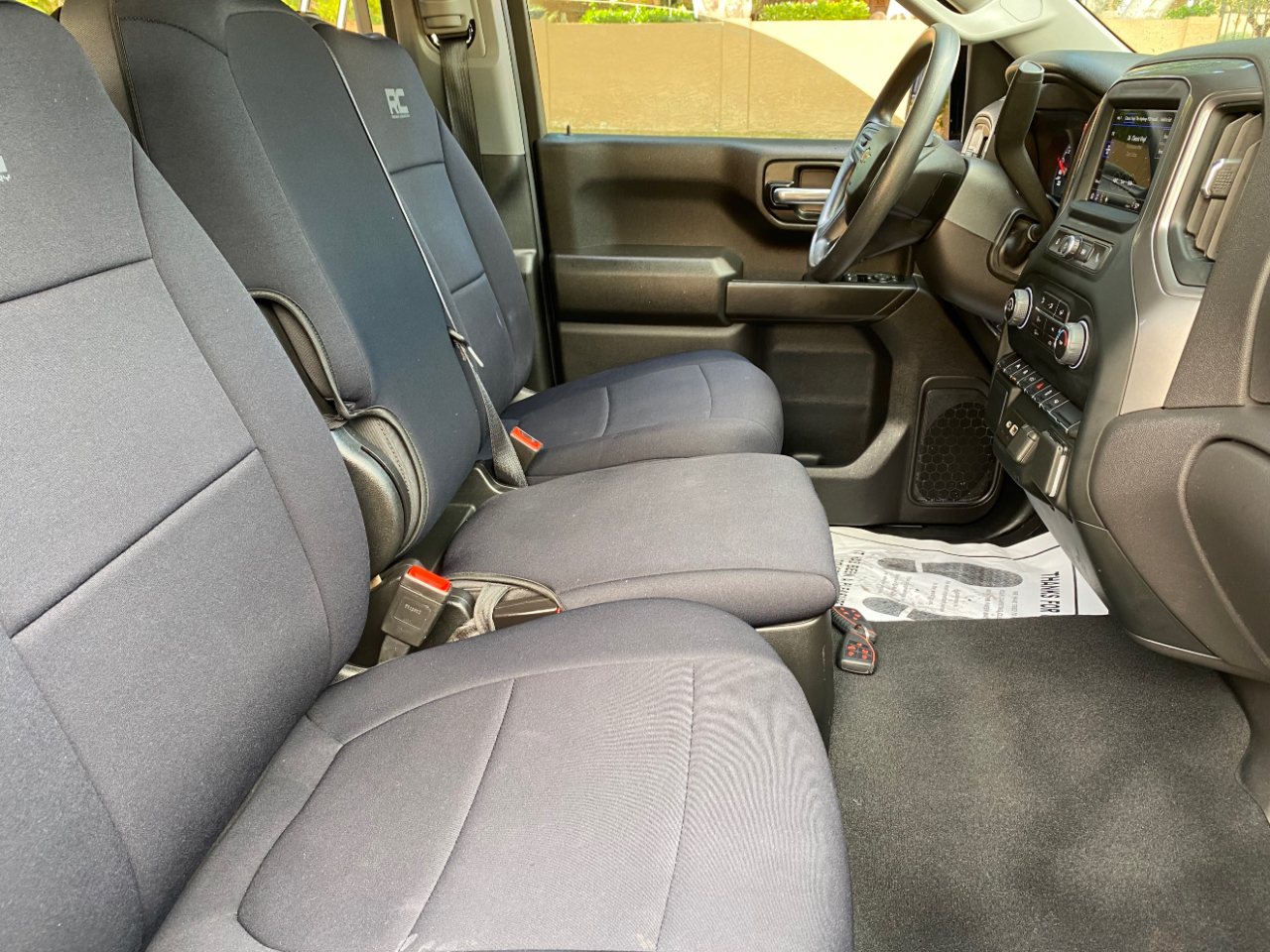 Chevrolet Silverado 1500 2WD Crew Cab 147" Custom 2024