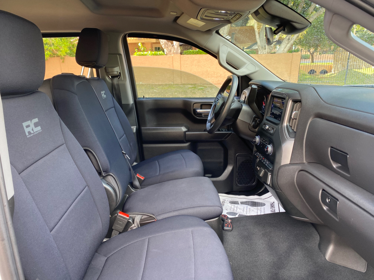 Chevrolet Silverado 1500 2WD Crew Cab 147" Custom 2024