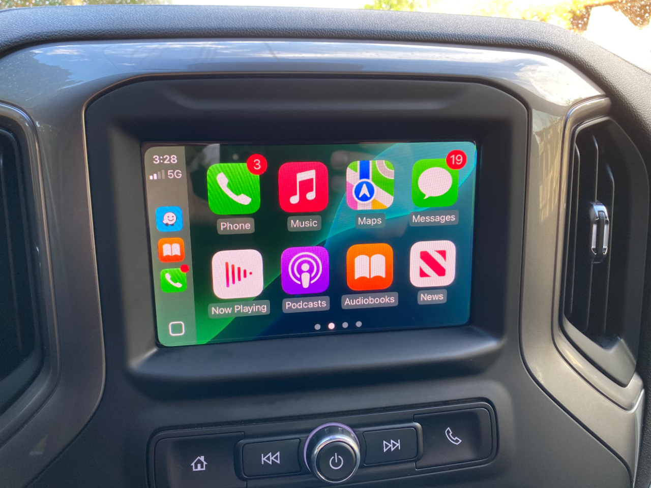 Chevrolet Silverado 1500 2WD Crew Cab 147" Custom 2024