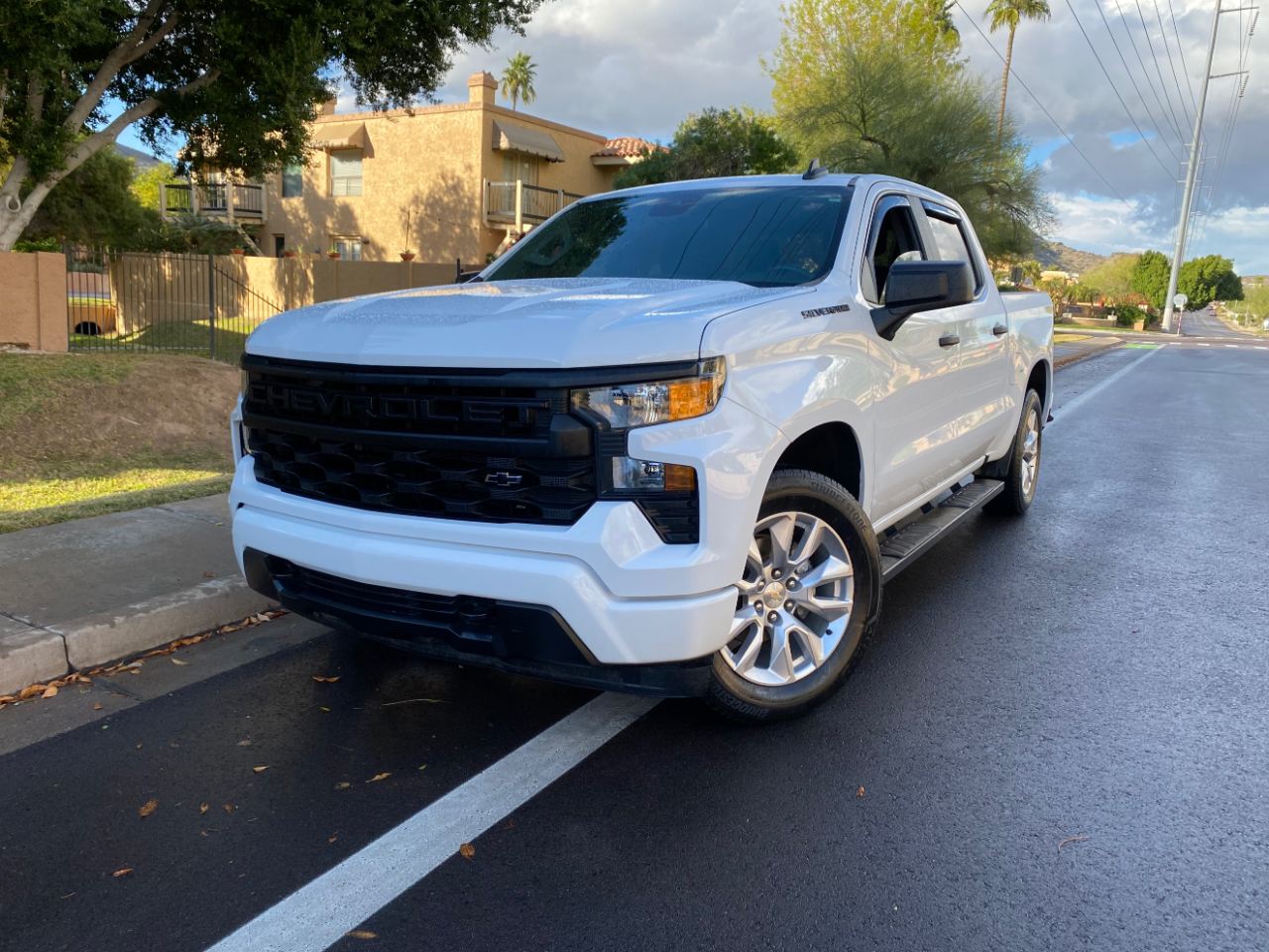 Chevrolet Silverado 1500 2WD Crew Cab 147" Custom 2024