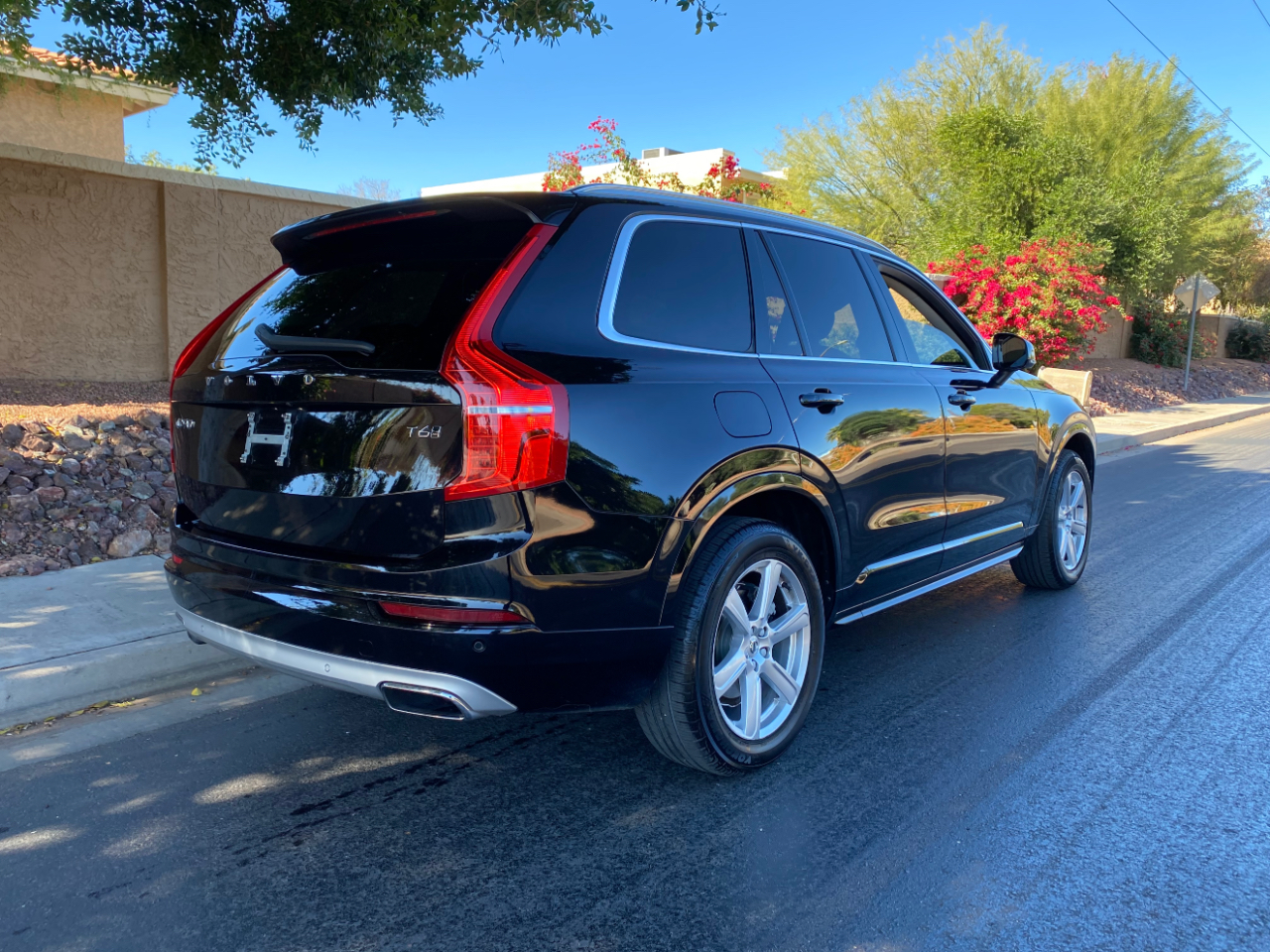 Volvo XC90 T6 AWD Momentum 6 Passenger 2020