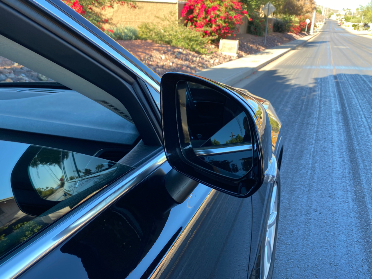 Volvo XC90 T6 AWD Momentum 6 Passenger 2020