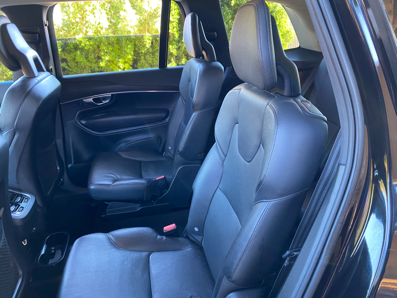 Volvo XC90 T6 AWD Momentum 6 Passenger 2020