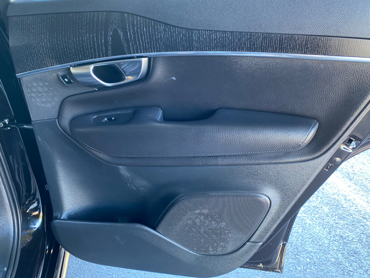 Volvo XC90 T6 AWD Momentum 6 Passenger 2020