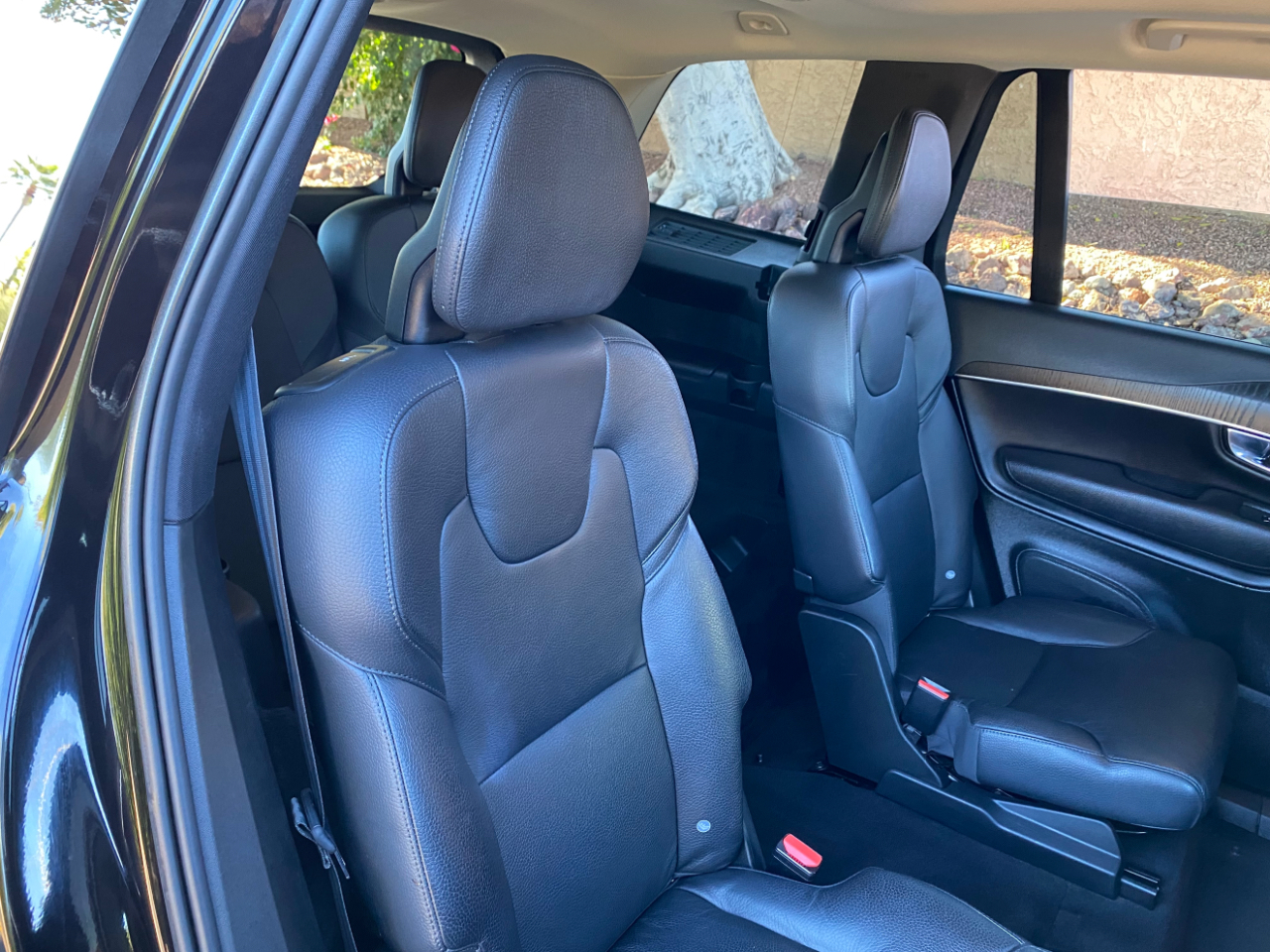 Volvo XC90 T6 AWD Momentum 6 Passenger 2020